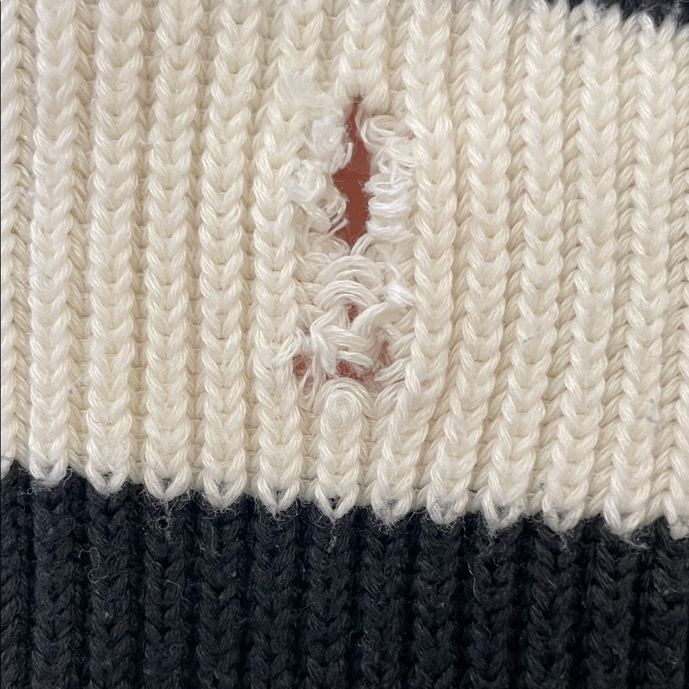 SOON Maternity Jenni Polo Sweater, M - Picture 9 of 14